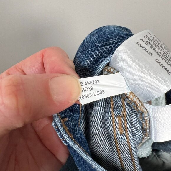 Rivet & Thread Perfect Vintage Crop Jeans Size 28 Frayed Hem Button Fly Blue - Picture 11 of 11